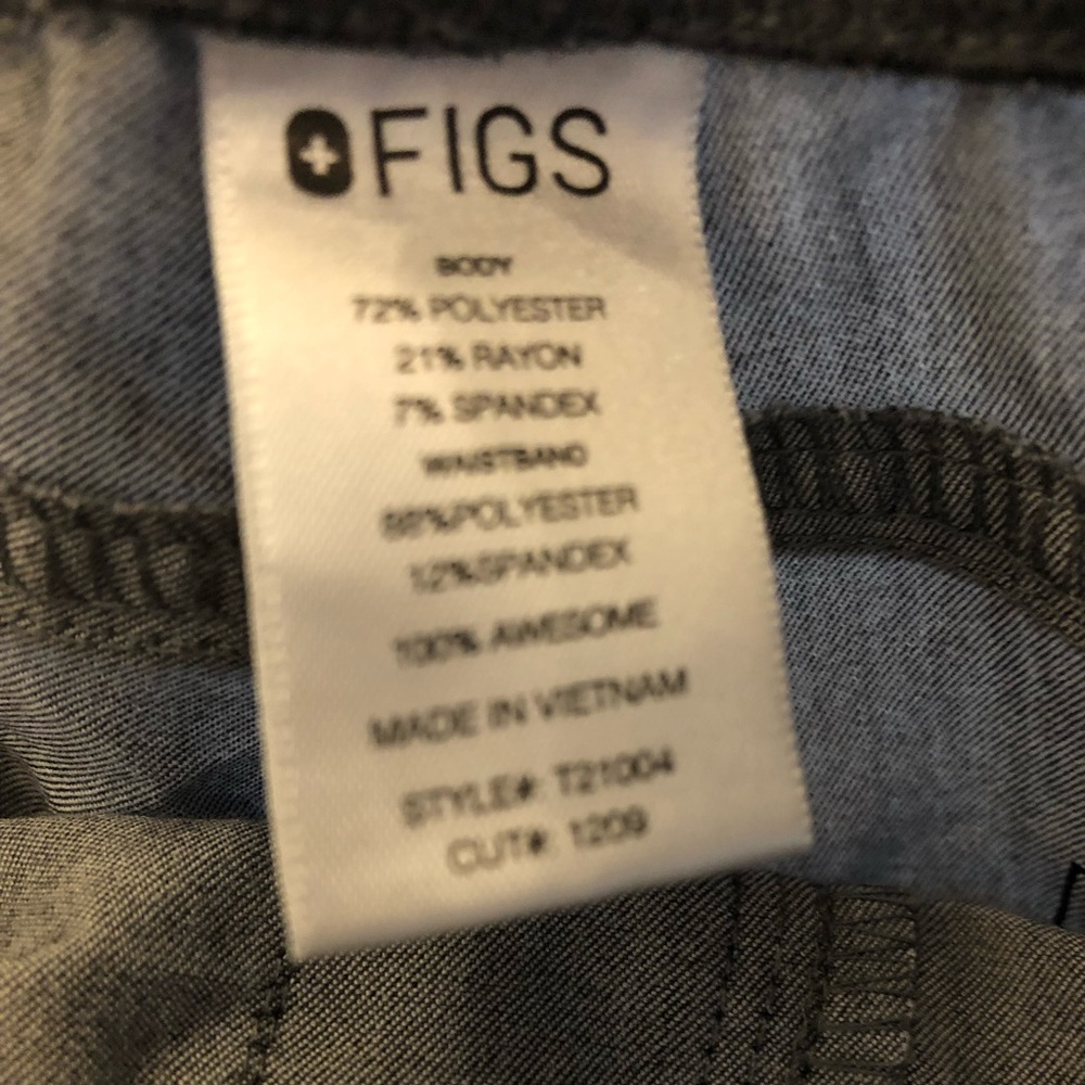 Figs Technical scrub top and pants - Picture 12 of 12
